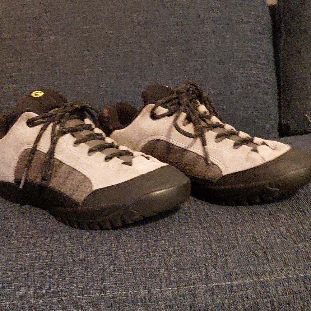 Shimano Black and Gray Men's Sneakers